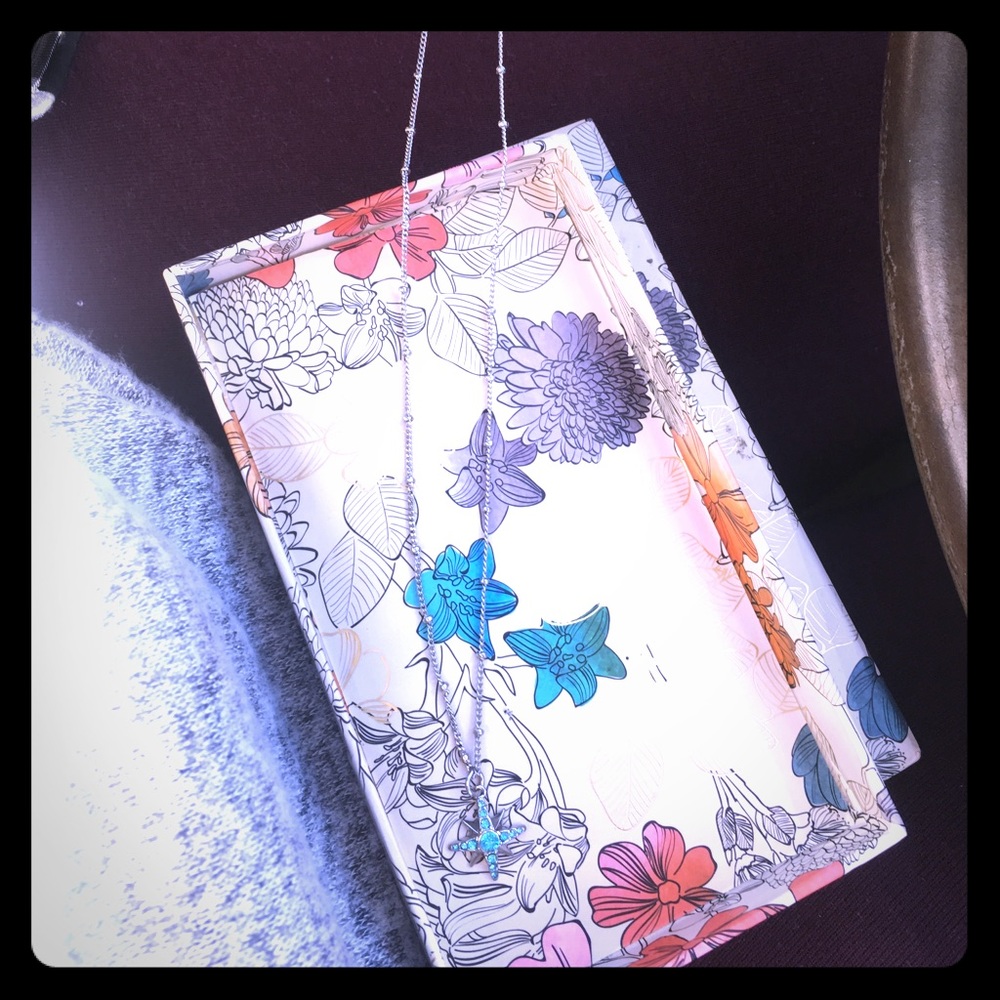 Vera bradley necklace